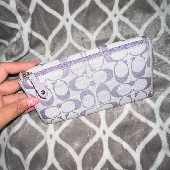 Lavender Coach Wallet - Picture 2 of 5